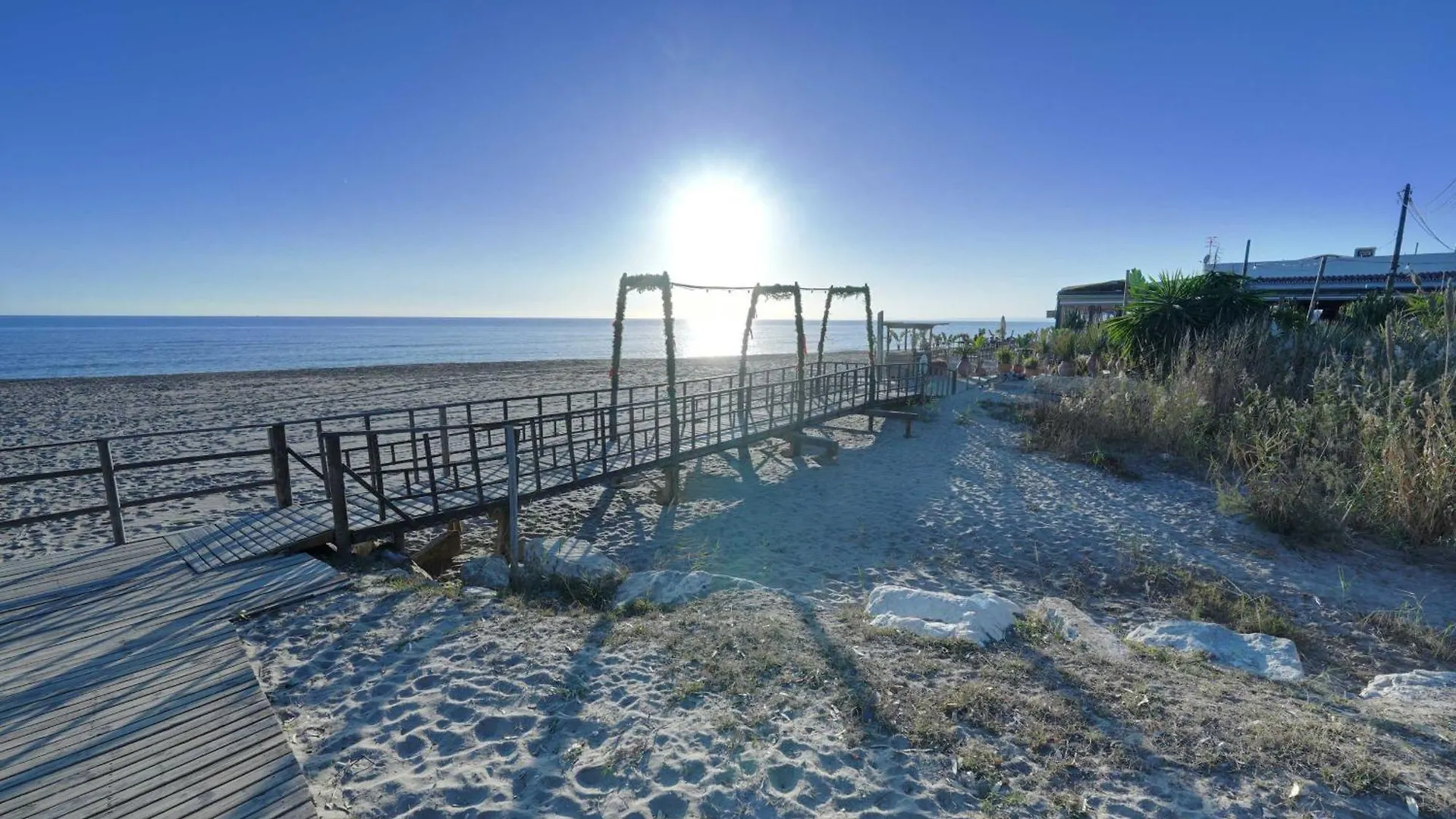 2033 Modern 3 Bed Large Terrace With Sun Loungers Apartment Marbella 0*,