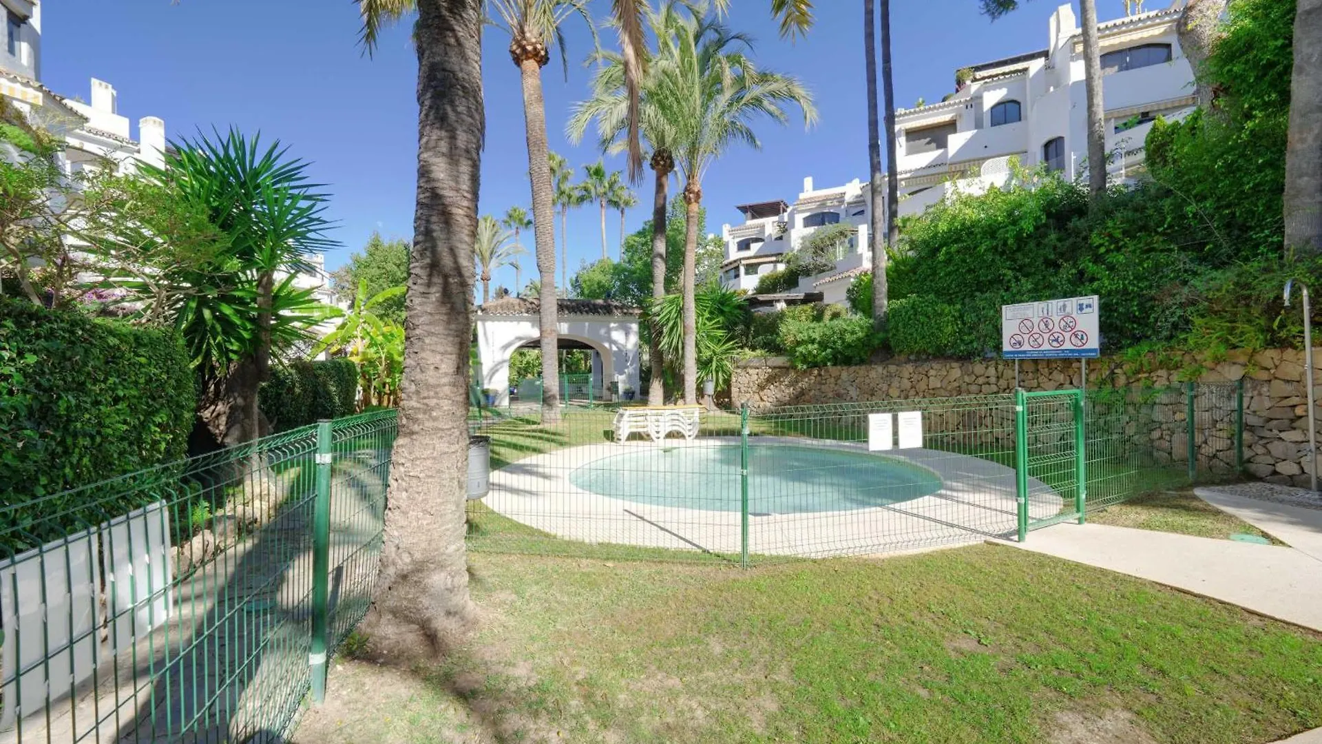 Apartmán 2033 Modern 3 Bed Large Terrace With Sun Loungers Marbella